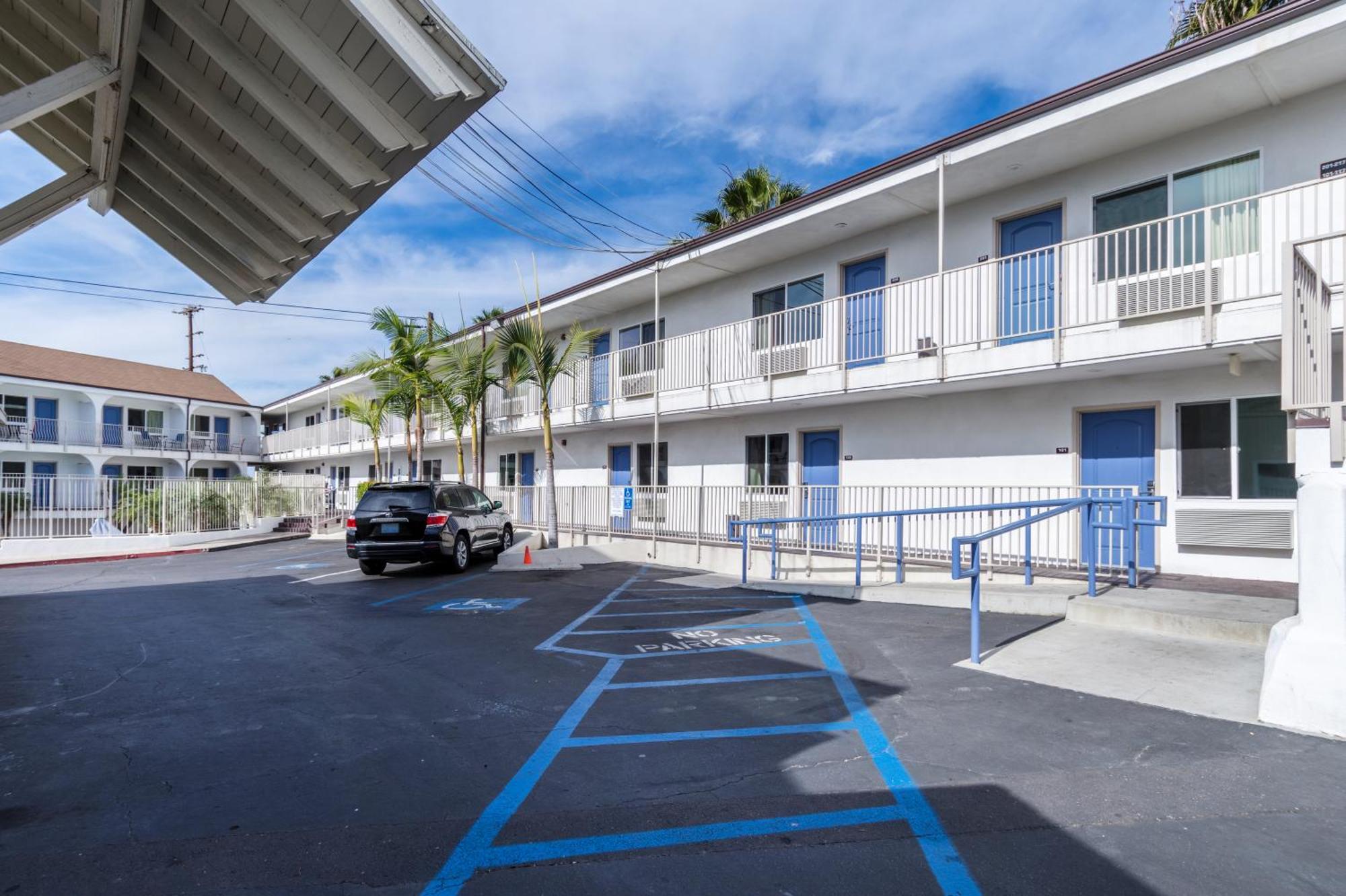 Pacific Inn Oceanside Buitenkant foto