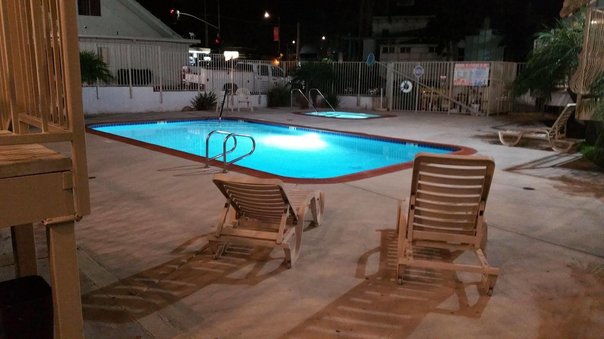 Pacific Inn Oceanside Buitenkant foto